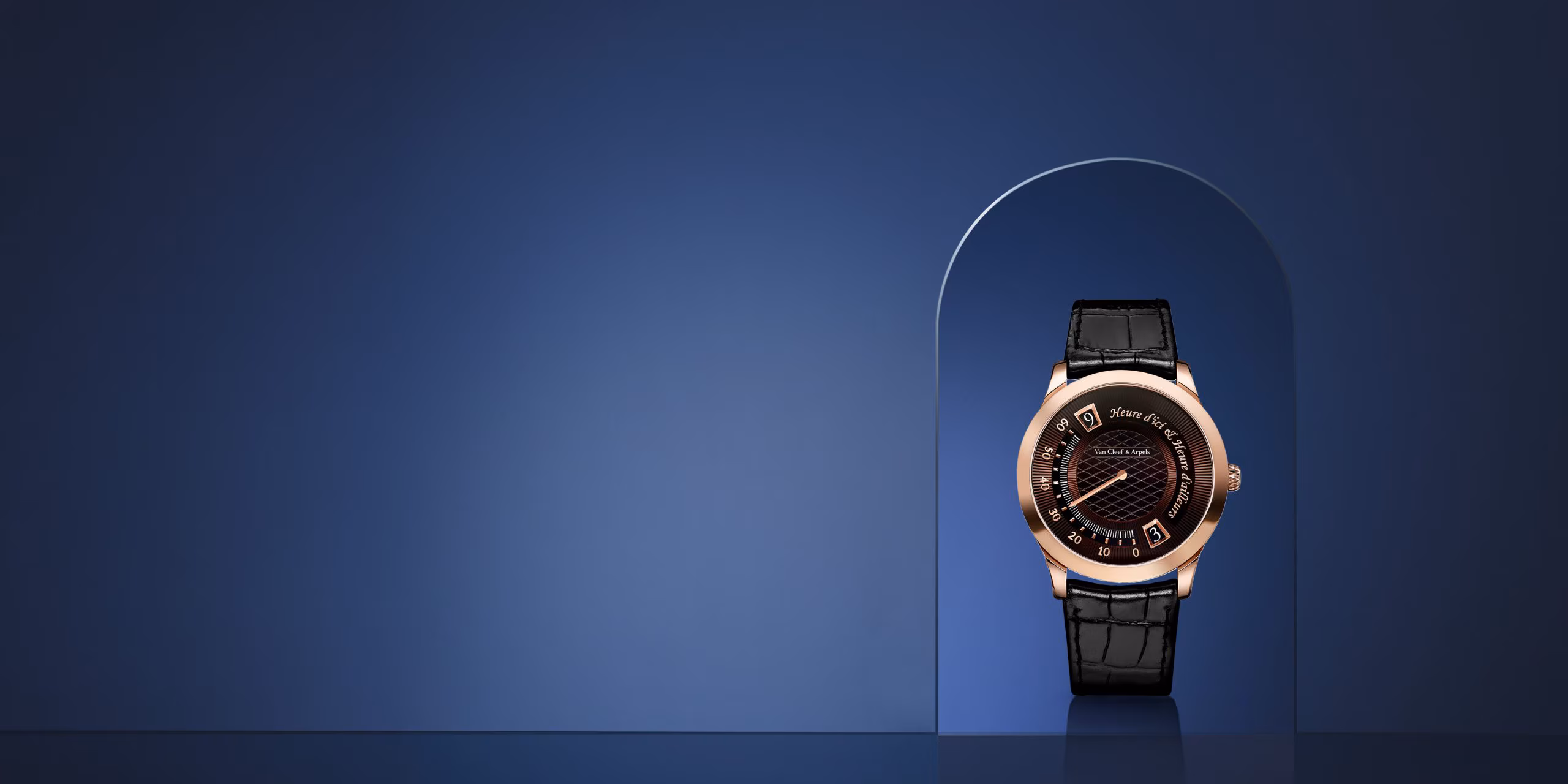 Midnight Heure d’ici & Heure d’ailleurs watch, rose gold, enamel, self-winding mechanical movement featuring a dual time zone with double jumping hours and retrograde minutes mechanism. Éloi & Avel.